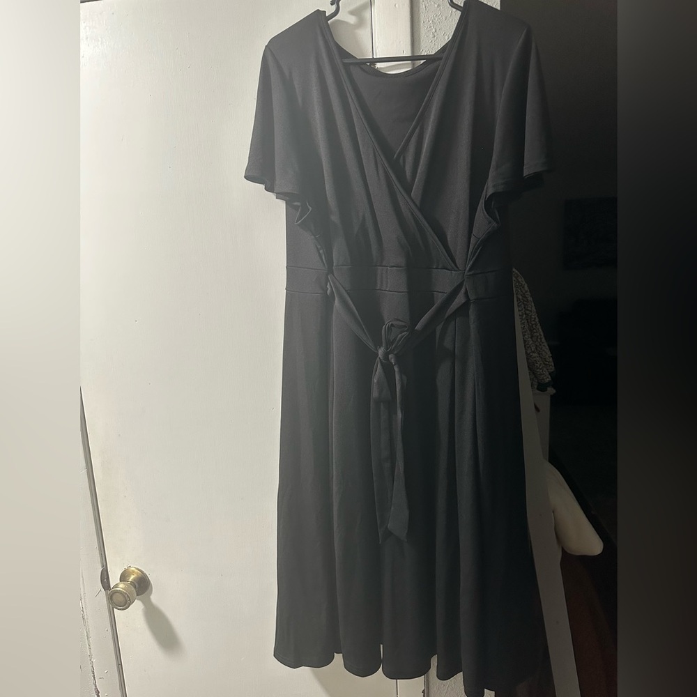 Elegant Black Tie Dress